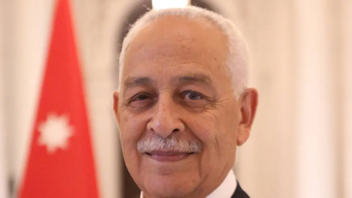 العيسوي ينقل تعازي الملك وولي العهد إلى الدعجة والقرعان وماضي