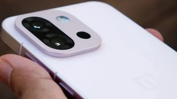 هاتف رائد ببطارية ضخمة.. إليك أهم مواصفات OnePlus 15T قبل إنطلاقه