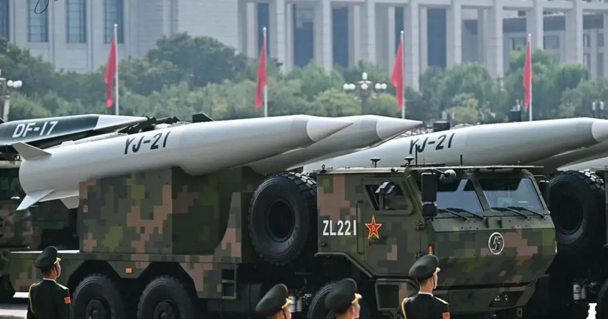 صواريخ صينية متطورة لطهران وسط حشد بحري عسكري أمريكي