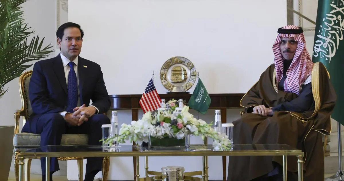 الرياض وواشنطن تبحثان التنسيق لاستقرار المنطقة