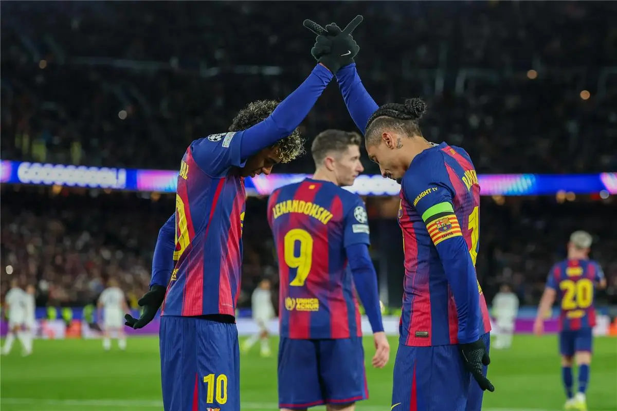 منافس برشلونة في دور الـ16 من دوري أبطال أوروبا 2025/26