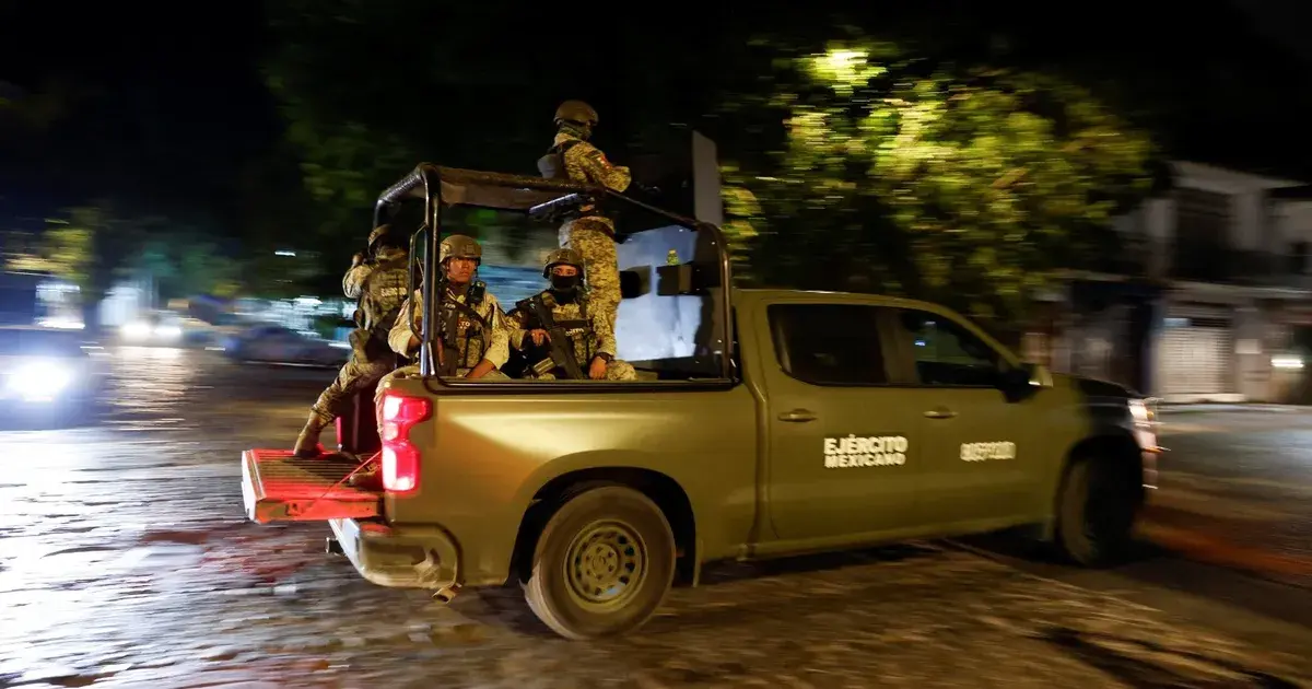 المكسيك تكشف تفاصيل عملية استهداف "إل مينشو".. وأعمال عنف متواصلة