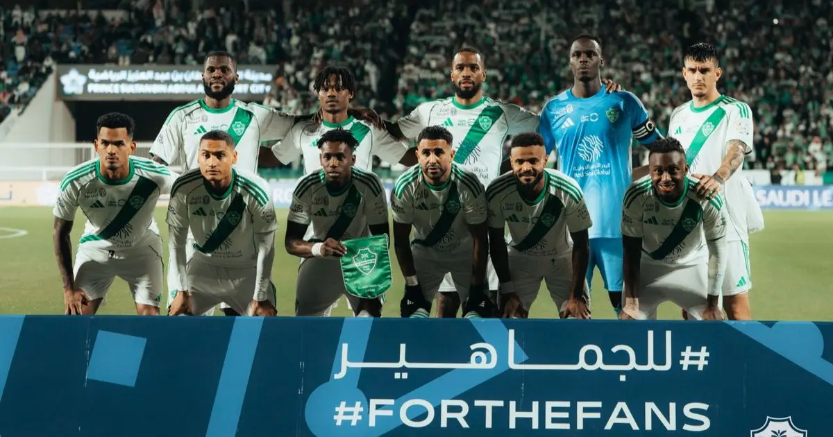 ميندي وكيسي الأفضل وإنزو ميو الأسوأ في مباراة الأهلي وضمك