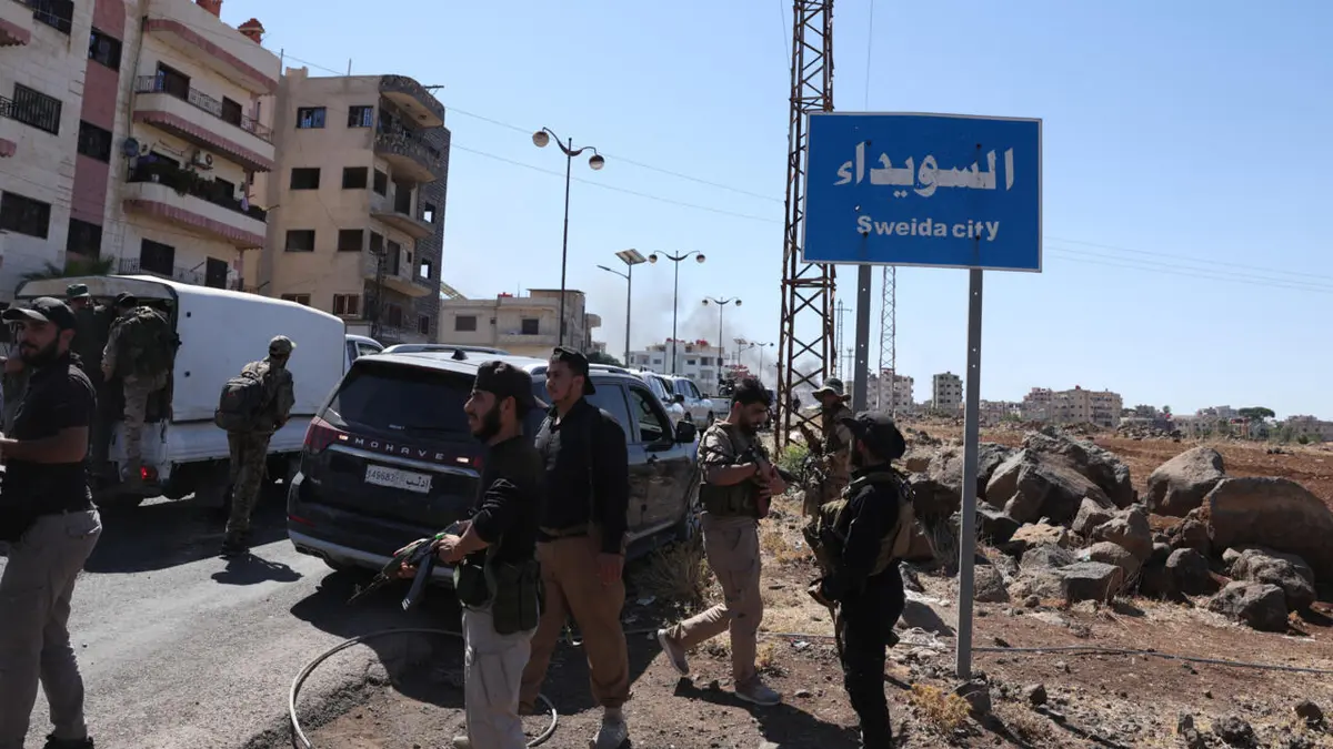 واشنطن تتوسّط بين الهجري ودمشق لتبادل عشرات المحتجزين منذ أعمال العنف في السويداء