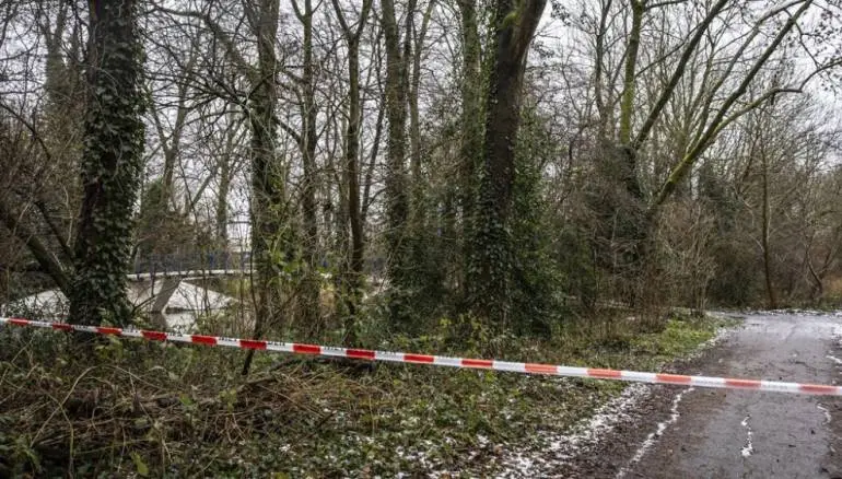 الشرطة الهولندية ترجّح عشوائية مقتل مراهقين سوريين في أمستردام