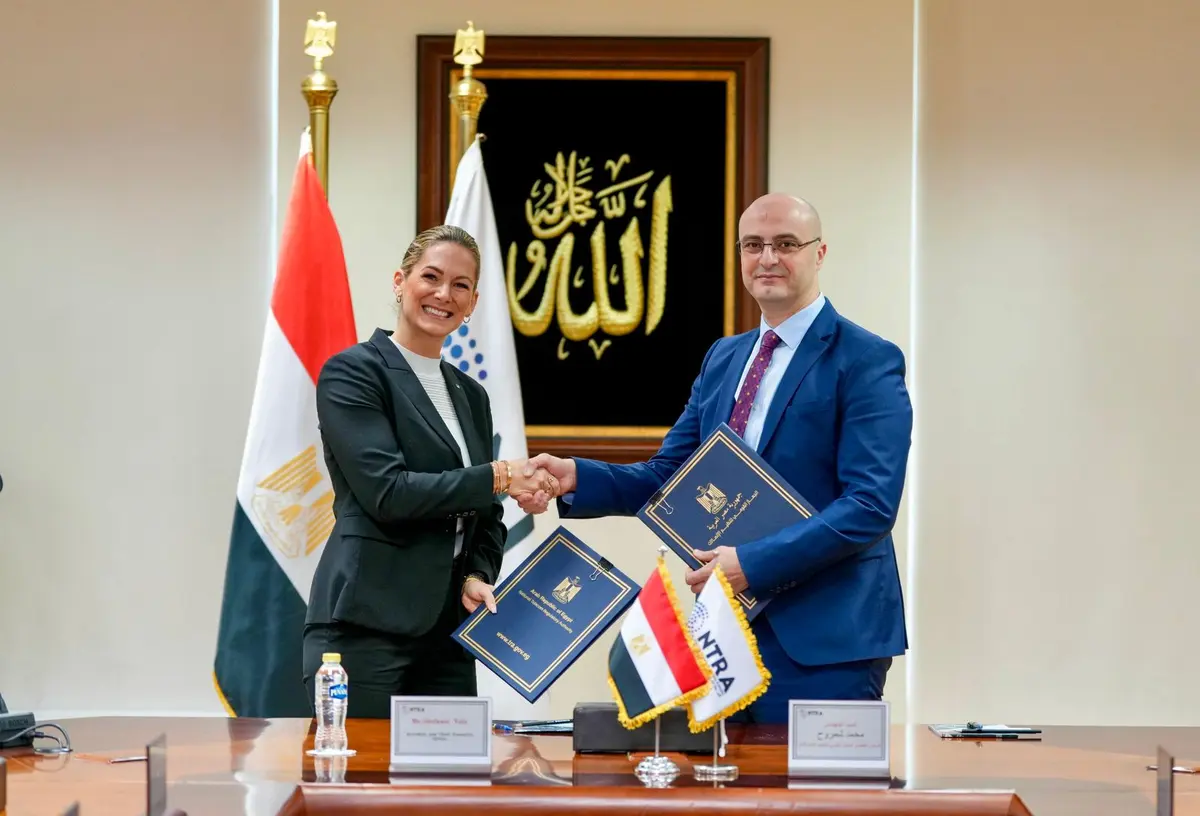 «تنظيم الاتصالات» يمنح «مرسيديس» ترخيص تقديم خدمات «إنترنت الأشياء» للسيارات في مصر - أموال الغد