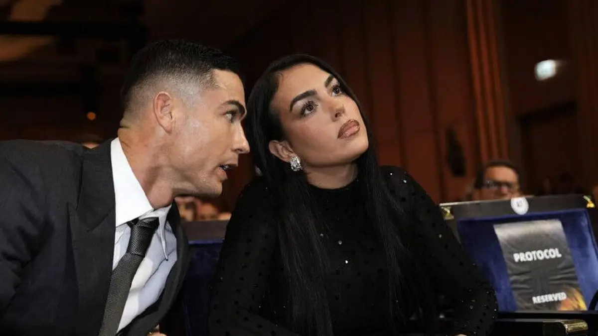 ثروة رونالدو تلامس 1.4 مليار دولار.. كيف تضاعفت أموال "الدون" 4 مرات منذ ارتبـاطه بجورجينا؟