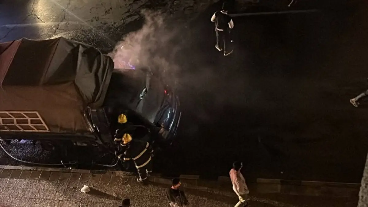 بالفيديو.. الدفاع المدني يسيطر على حريق شب بمركبة في شارع الاستقلال بالعاصمة عمان