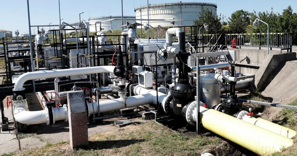 "دروجبا" يهدد إجماع أوروبا.. توتر متصاعد بين أوكرانيا والمجر وسلوفاكيا