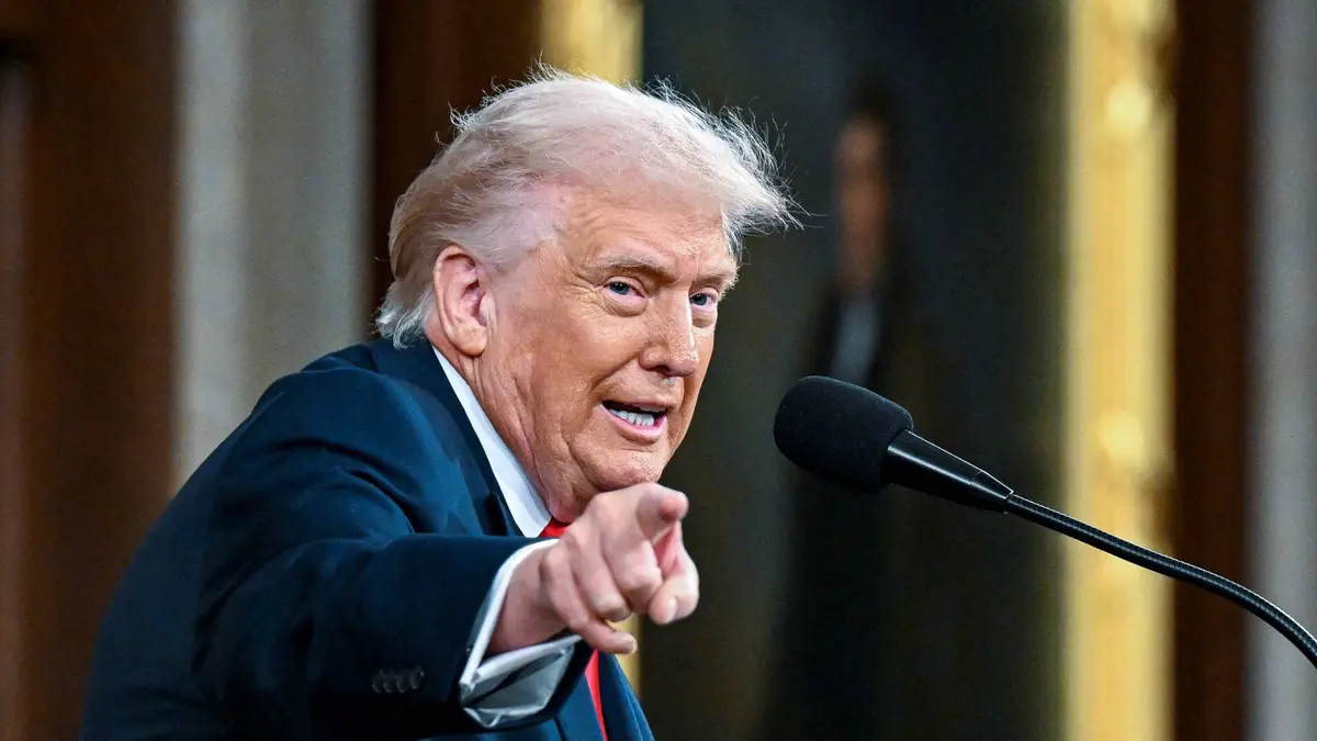 ترمب يعلن "الحرب" على الفساد ويتعهد بمنع إيران من امتلاك سلاح نووي