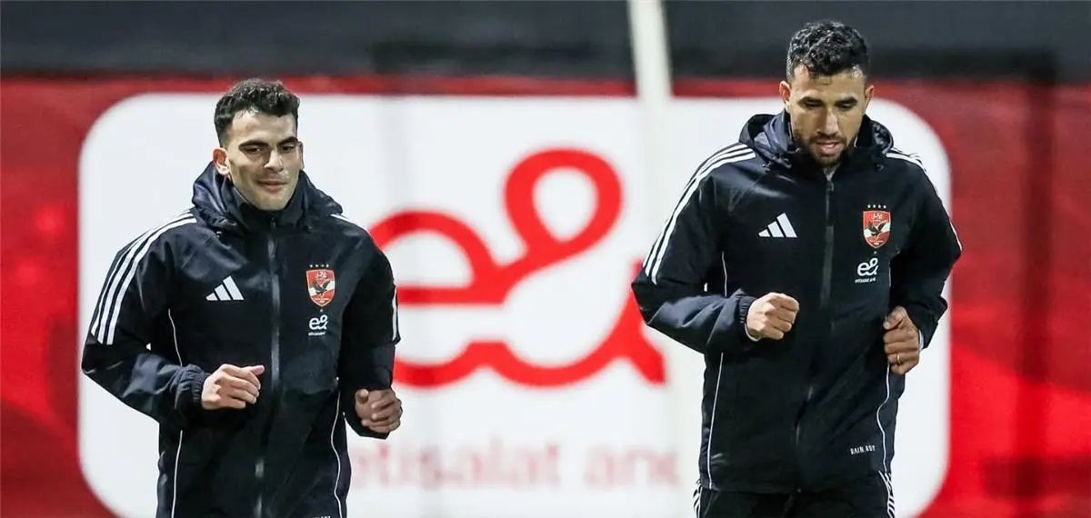 منتخب مصر يكشف موقف زيزو وتريزيجيه قبل معسكر مارس