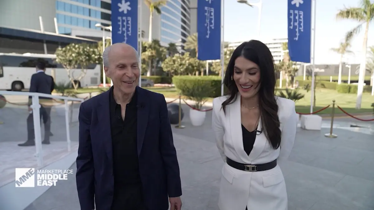 العلم يلتقي بالاستراتيجية العالمية في تجمّع "علماء نوبل" بدبي