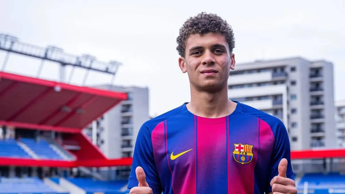 اتحاد الكرة المصري يتلقى رسالة من برشلونة بشأن حمزة عبدالكريم