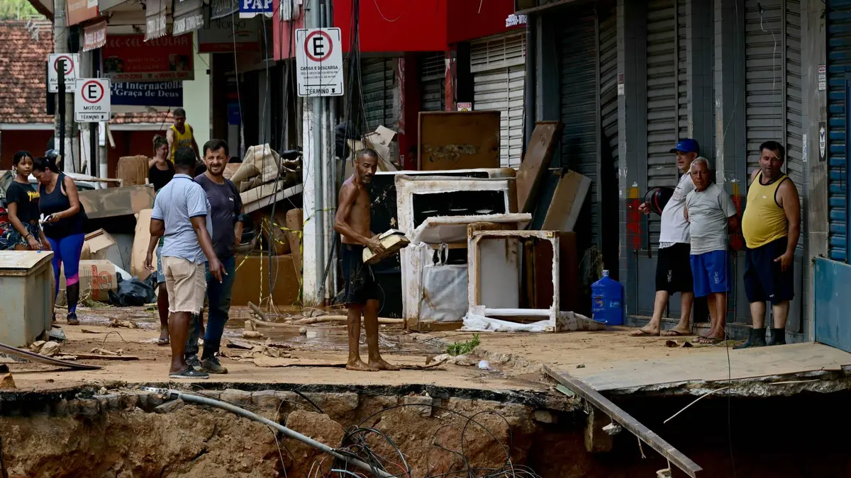 أسوأ أمطار في تاريخ "جويز دي فورا": فيضانات البرازيل تقتل 46 شخصا