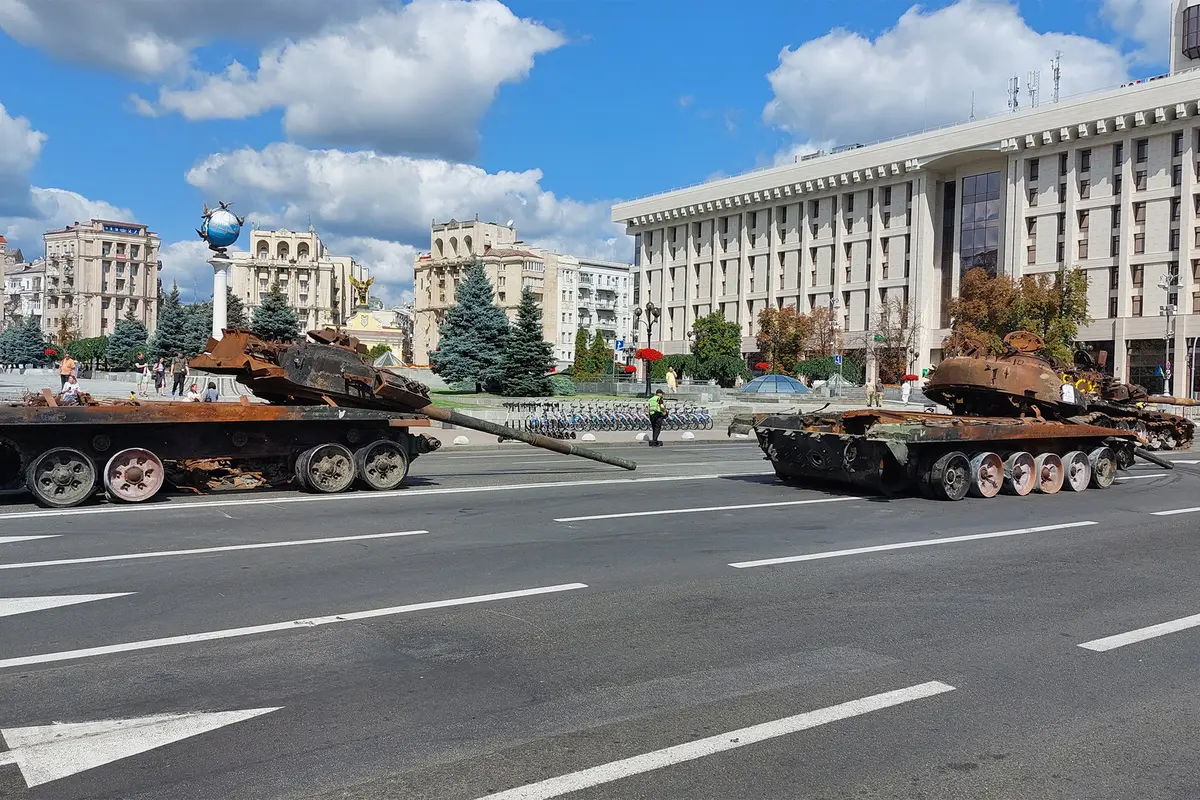 لكسبرس: روسيا تشن هجوما عقاريا سريا قرب القواعد العسكرية بأوروبا