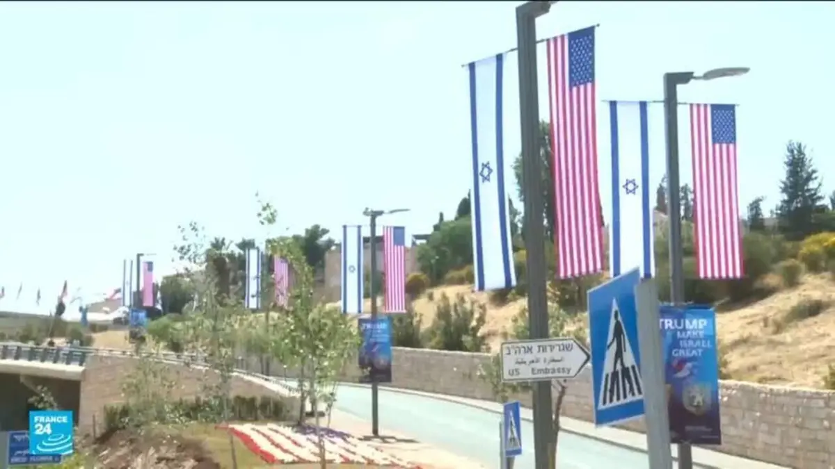 لأول مرة...السفارة الأمريكية تقدم خدمات جوازات السفر لمستوطنين بالضفة الغربية