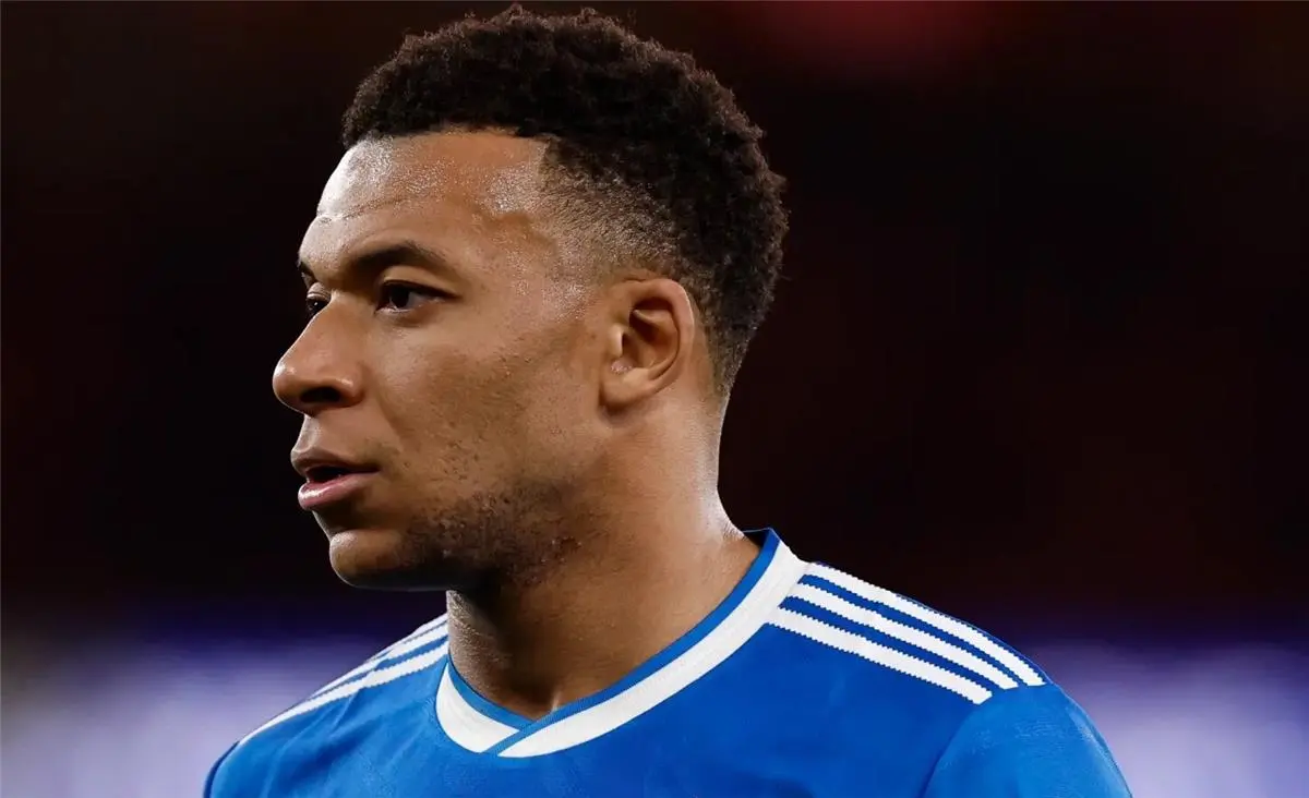 قائمة ريال مدريد لمباراة بنفيكا في دوري أبطال أوروبا.. موقف مبابي