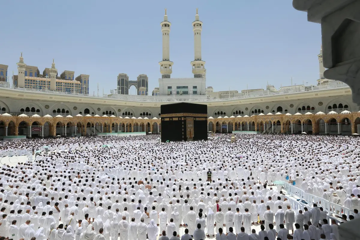 وزارة الحج والعمرة تصدر دليل العمرة لمعتمري الداخل