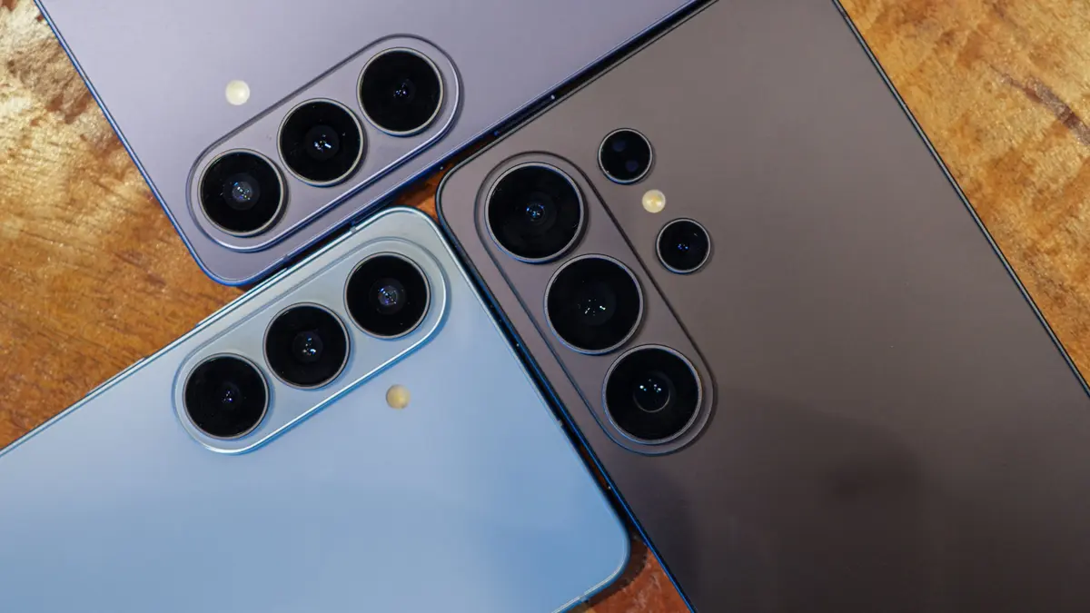 سامسونج تطلق «جالاكسي إس26» مدعومًا بتقنيات «بيربلكستي» و«جيميناي»