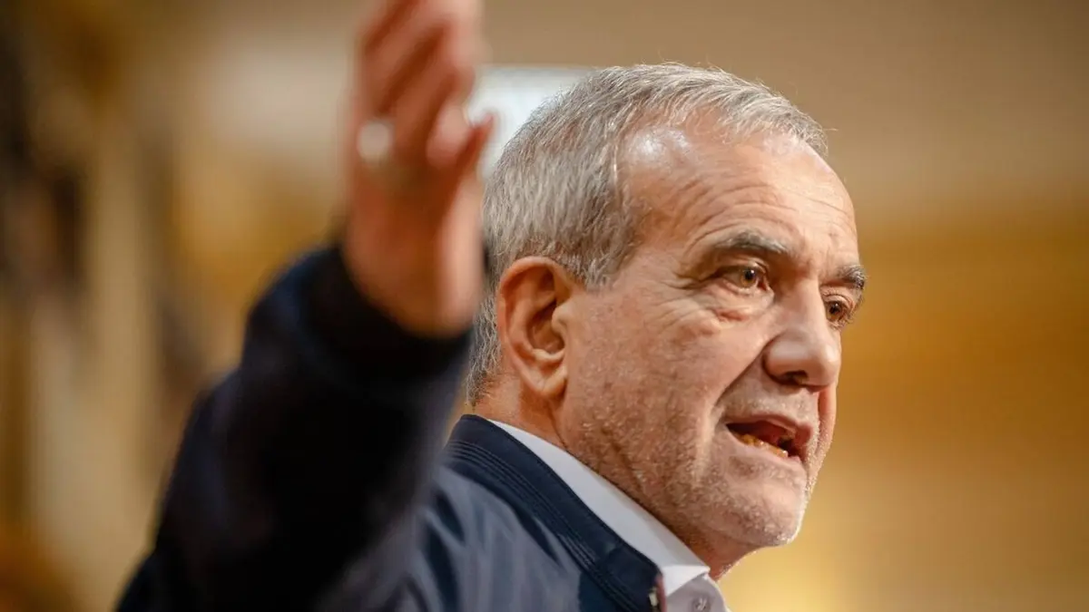 بزشكيان: "إسرائيل" تشعل نيران الحروب في المنطقة لبث الفتنة وزعزعة الاستقرار