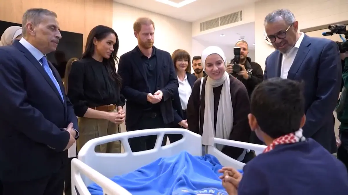 هاري وميغان يلتقيان بالنازحين من غزة لتلقي العلاج في الأردن