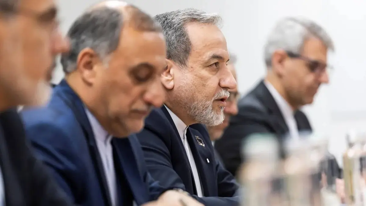 مسؤول إيراني: الموقف الأمريكي في جنيف أصبح "أقرب إلى الواقع"