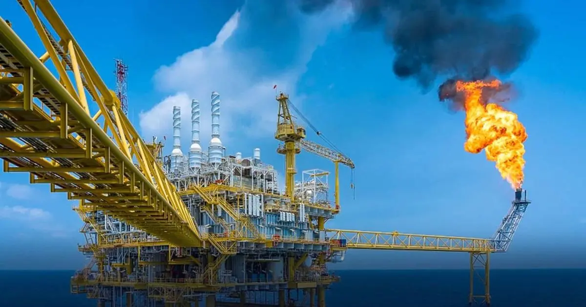 تراجع أسعار النفط وسط ترقب لمحادثات واشنطن وطهران