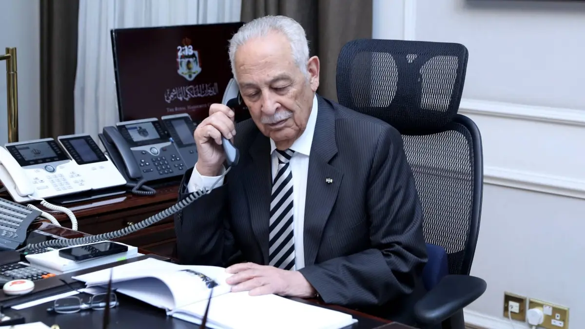 مندوبا عن الملك وولي العهد ..العيسوي يعزي العجارمة وأبو عويمر