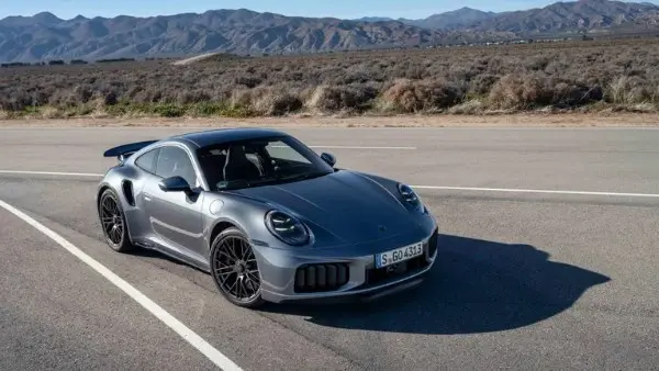 بورشه 911 توربو إس 2026 الهجين