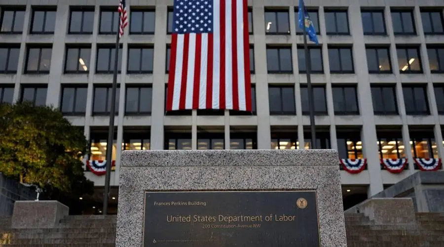 ارتفاع طلبات البطالة الأسبوعية في أمريكا إلى 212 ألفاً