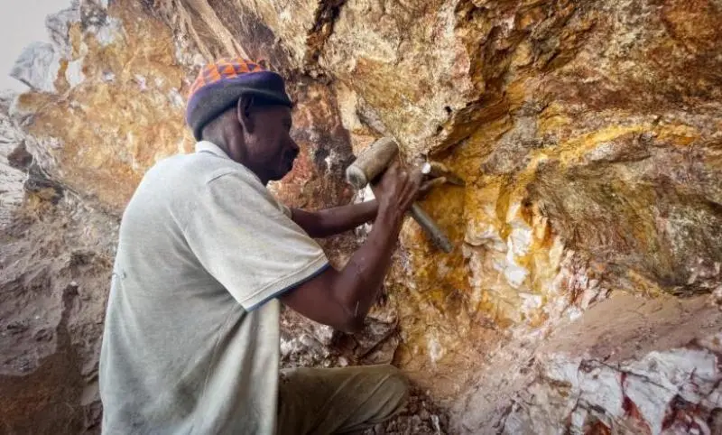 اكتشاف ذهب في السودان باحتياطيات 1500 طن - الطاقة