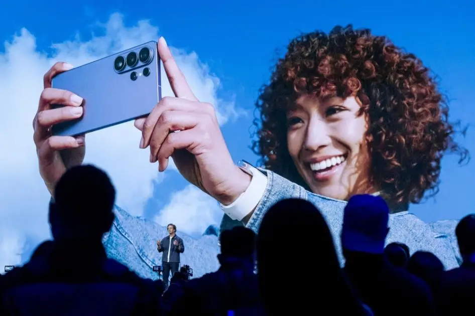 سامسونغ تطلق غالاكسي إس 26 وترفع أسعار هواتفها في الأسواق الرئيسية