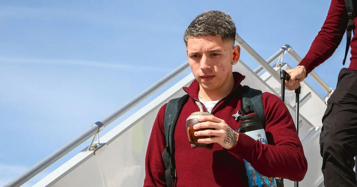 هل أقرّ بريستياني للاعبي بنفيكا بتوجيهه إهانة عنصرية لفينيسيوس؟