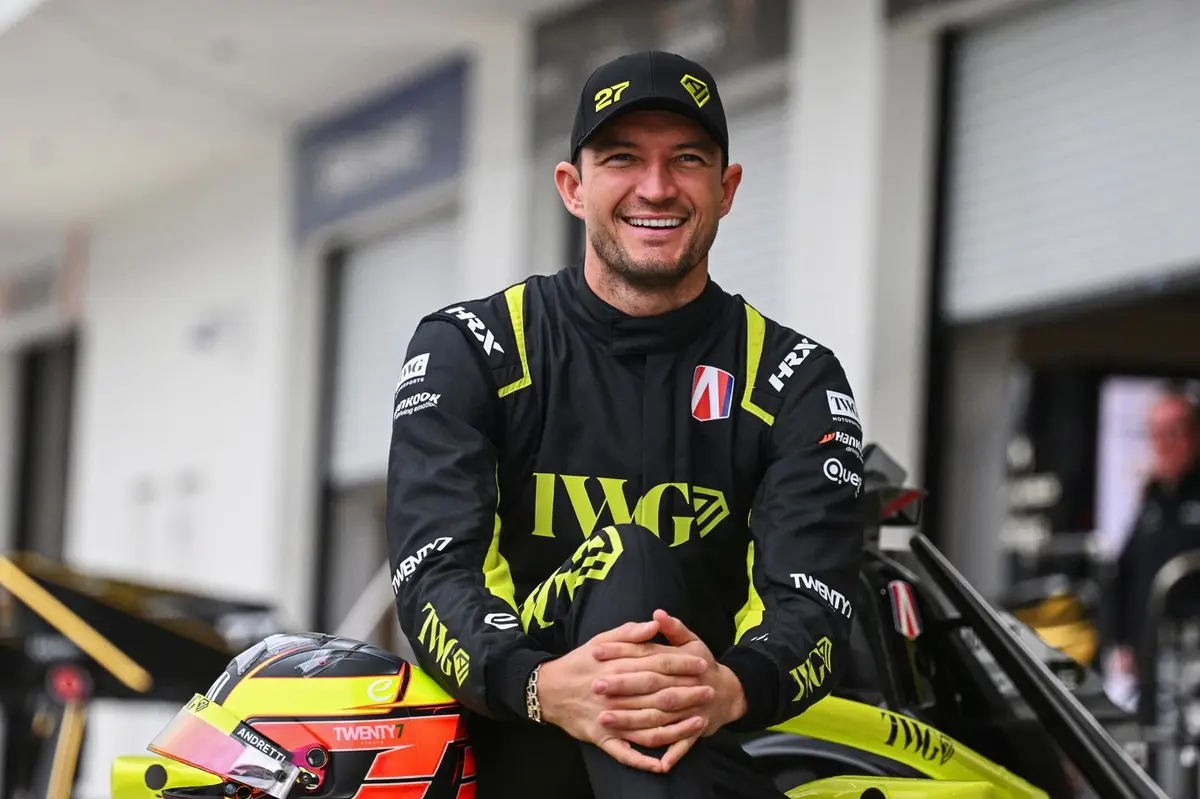 Jake Dennis signs new Andretti Formula E deal after ‘seriously considering’ other options