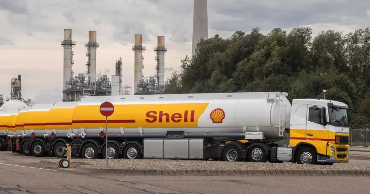 "شل" تلوّح بالبيع.. "أدنوك" و"أرامكو" تترقّبان صفقة غاز أسترالية