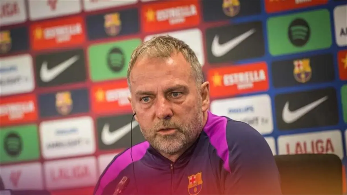 مرشح رئاسي يقدم وعدًا لـ فليك ويؤكد: مشجعو ميسي يفوقون جماهير برشلونة