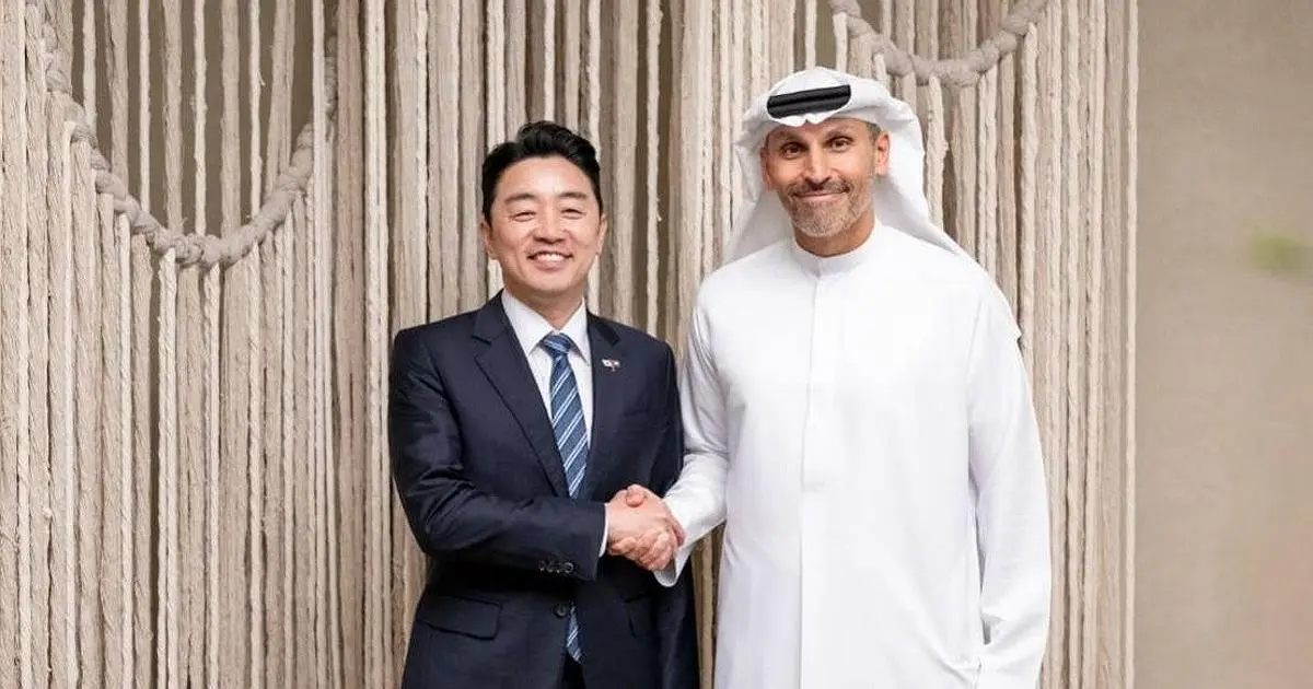 الإمارات وكوريا توقعان اتفاقاً دفاعياً بـ 35 مليار $