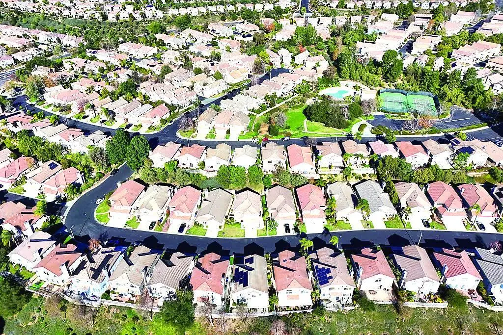 مطار الشارقة يشارك في معرض الهند للشحن الجوي 2026