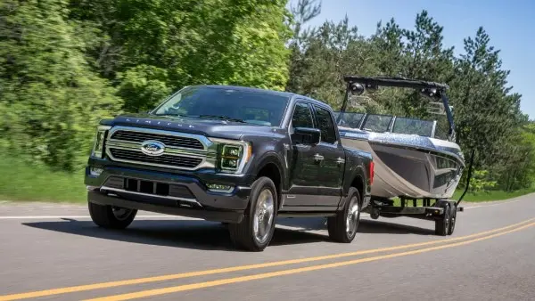 عيوب خطيرة تتسبب في سحب 4.3 مليون سيارة فورد