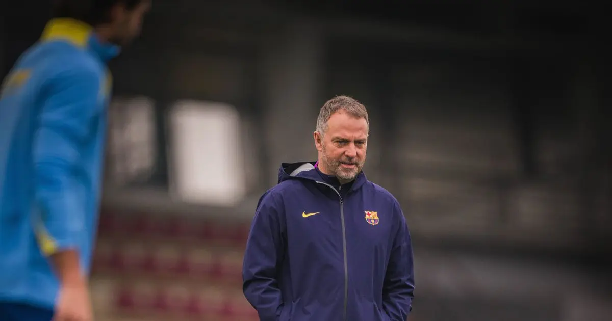 فليك "لا يحتفل" بتجنّب برشلونة مواجهة باريس سان جيرمان في دوري الأبطال