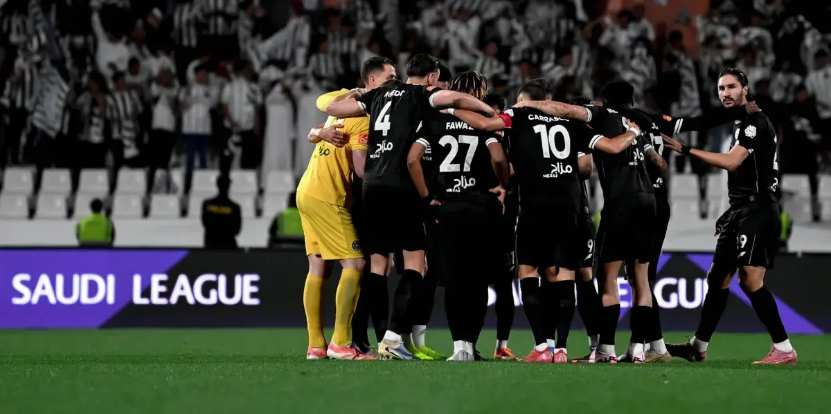 كاراسكو لـ«الشرق الأوسط»: فخور بعقلية الشباب رغم الخسارة