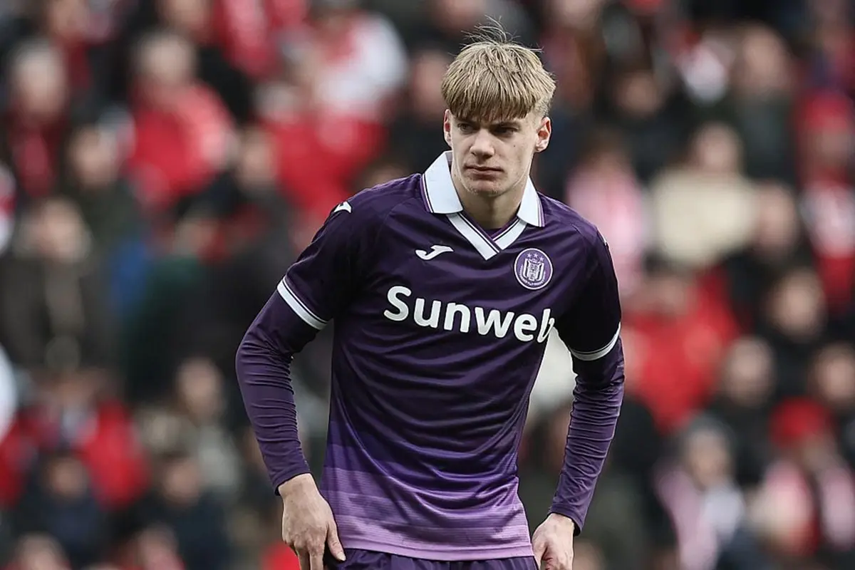 دي كات.. جوهرة بلجيكية تجذب اهتمام كبار الأندية الأوروبية