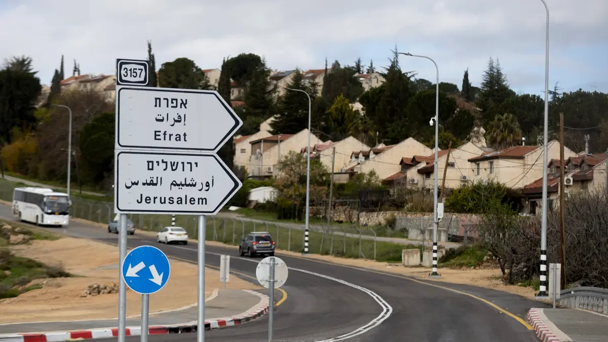 سفارة أمريكا في إسرائيل تسمح بمغادرة الموظفين غير الأساسيين