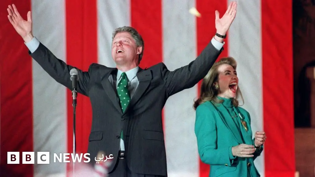 بيل وهيلاري كلينتون: كيف واجه الثنائي الفضائح على مدى أربعة عقود؟ - BBC News عربي