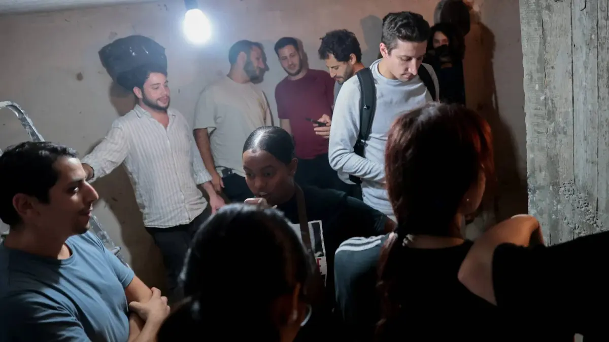 إعلام عبري: فتح الملاجئ في بئر السبع والجيش يوسع نطاق انتشاره الدفاعي