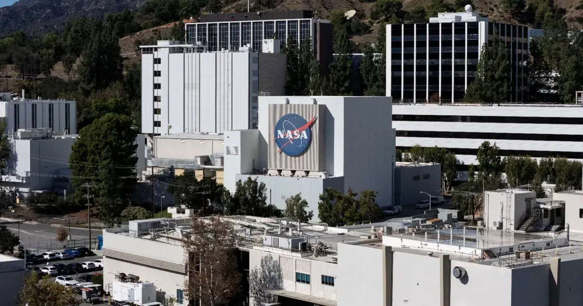 ناسا تجري تغييرات جذرية في برنامج للهبوط على القمر