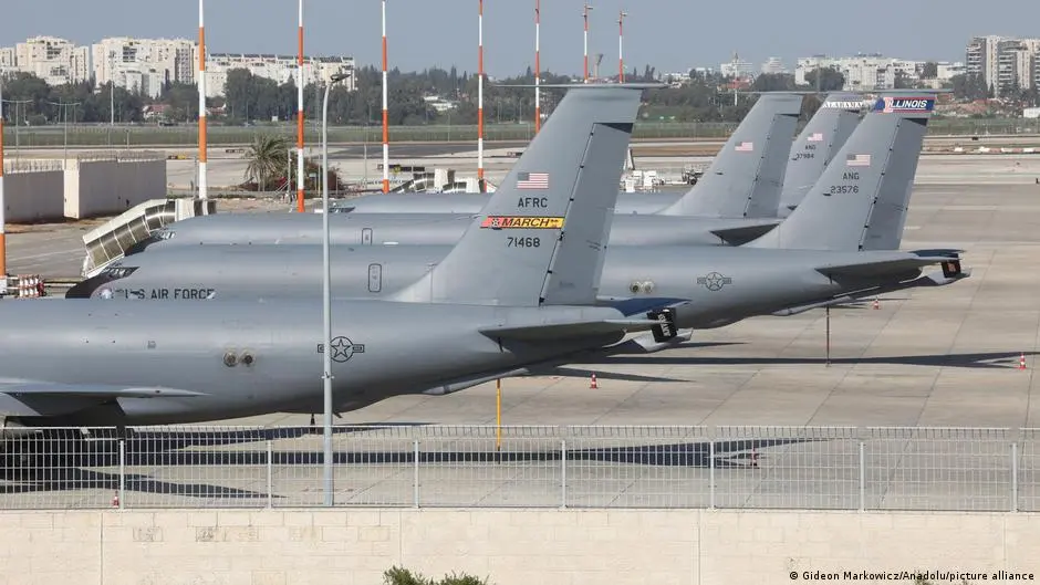 توتر أمريكي إيراني:مغادرة دبلوماسيين المنطقة وتحذير من السفر