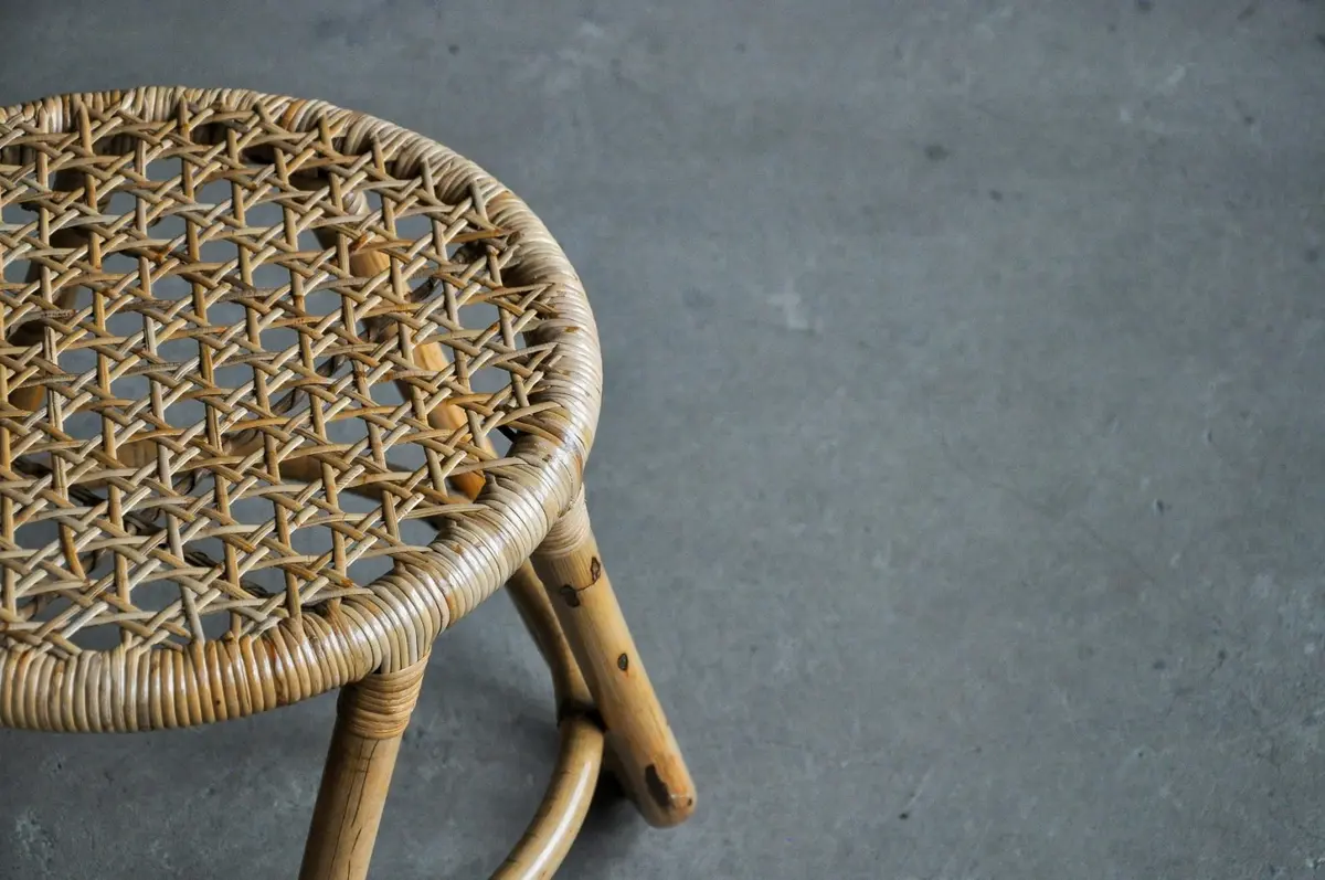 خطوات تنظيف أثاث الخوص بمنزلك بسهولة لاستعادة رونقه