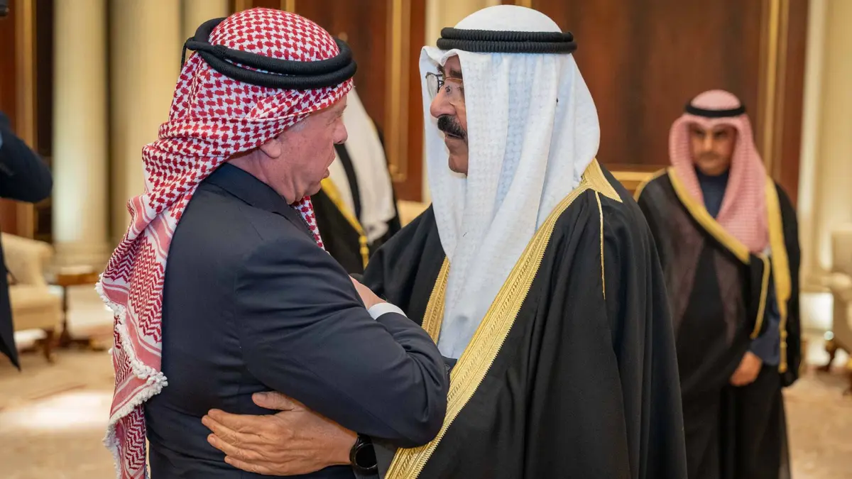 الملك وأمير الكويت يؤكدان إدانتهما للاعتداءات على أراضي الأردن ودولة الكويت ودول عربية