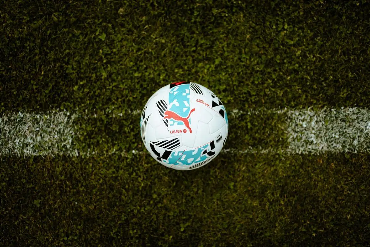 تغيير موعد مباراتي برشلونة وريال مدريد في الدوري الإسباني